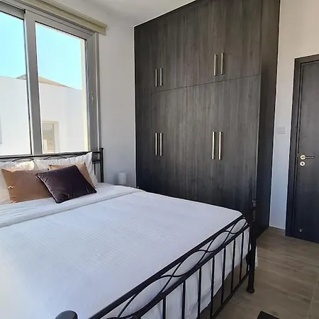 Vila Villa, Swimming Pool, Bbq Grill, 3 Bedrooms, Near Beach Protaras