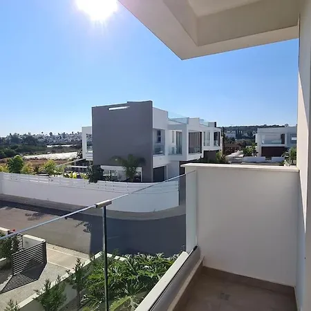 Villa, Swimming Pool, Bbq Grill, 3 Bedrooms, Near Beach