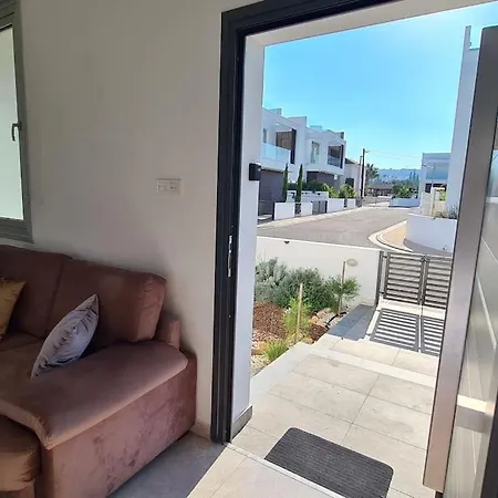 Villa, Swimming Pool, Bbq Grill, 3 Bedrooms, Near Beach * Protaras