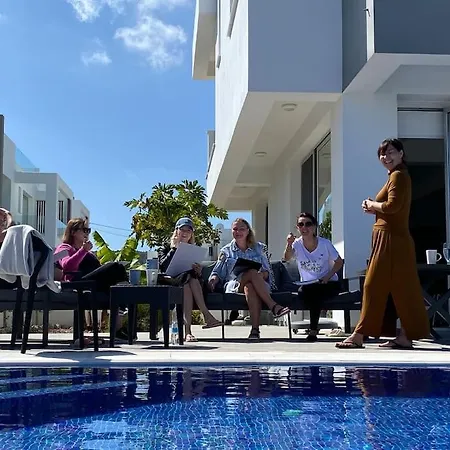 Villa, Swimming Pool, Bbq Grill, 3 Bedrooms, Near Beach