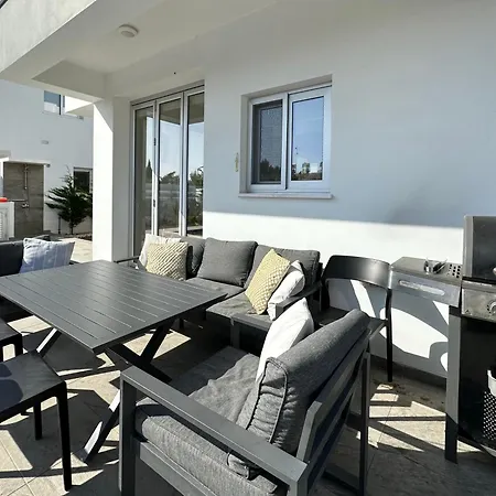 Villa, Swimming Pool, Bbq Grill, 3 Bedrooms, Near Beach Villa Protaras