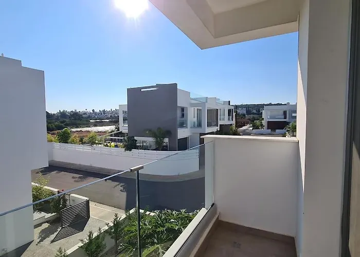 Villa, Swimming Pool, Bbq Grill, 3 Bedrooms, Near Beach