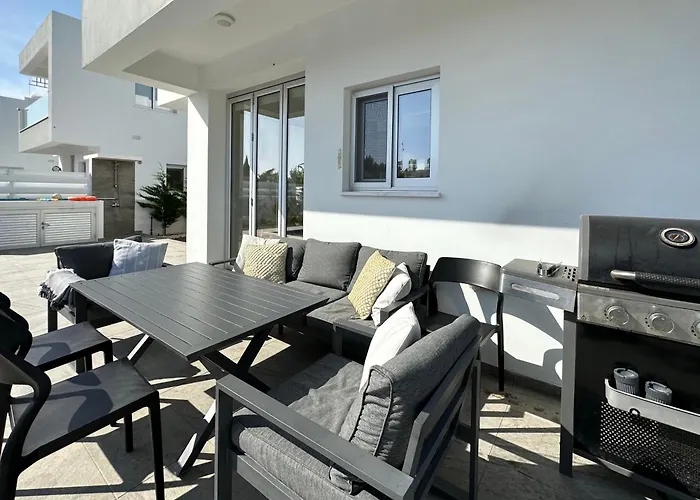 Villa, Swimming Pool, Bbq Grill, 3 Bedrooms, Near Beach Villa Protaras