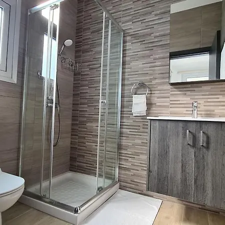 Villa, Swimming Pool, Bbq Grill, 3 Bedrooms, Near Beach بروتاراس