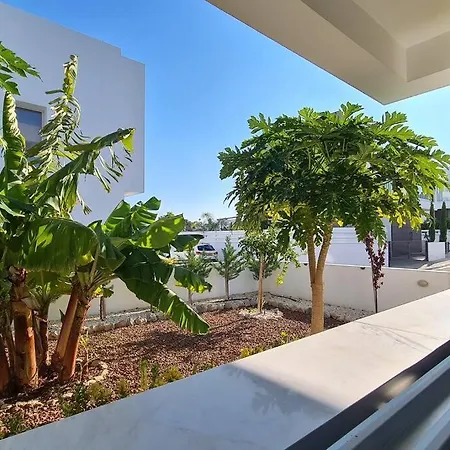 فيلة Villa, Swimming Pool, Bbq Grill, 3 Bedrooms, Near Beach بروتاراس