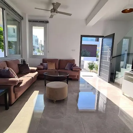 Villa, Swimming Pool, Bbq Grill, 3 Bedrooms, Near Beach فيلة