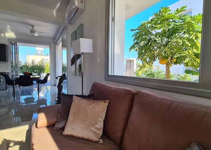 ヴィラ Villa, Swimming Pool, Bbq Grill, 3 Bedrooms, Near Beach プロタラス