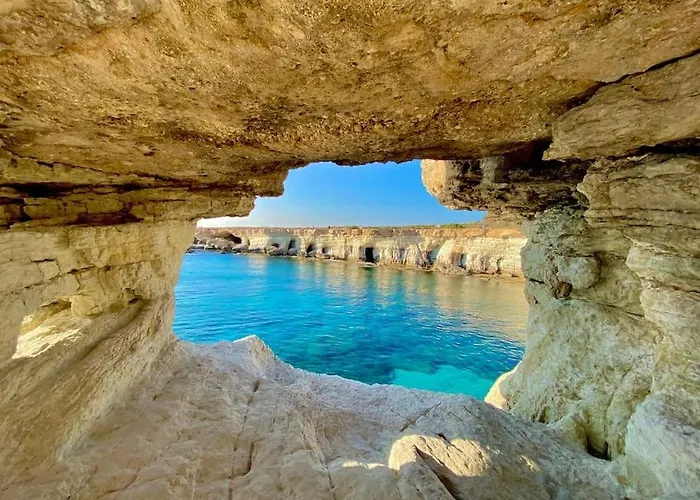 Villa, Swimming Pool, Bbq Grill, 3 Bedrooms, Near Beach